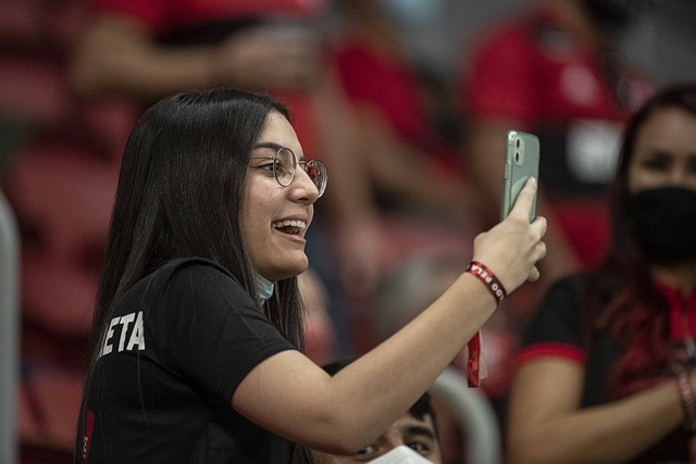 却也展现了 却也展现了